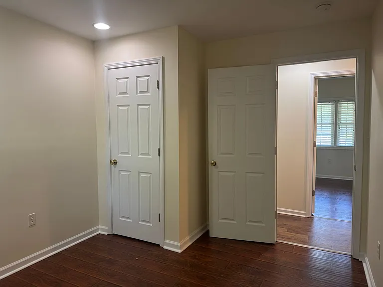 950 Perrytown Rd — Photo 15