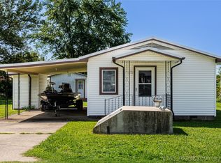 60383 E 253rd Rd, Grove, OK 74344