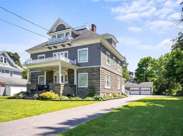 131 Grant St, Newark, NY 14513