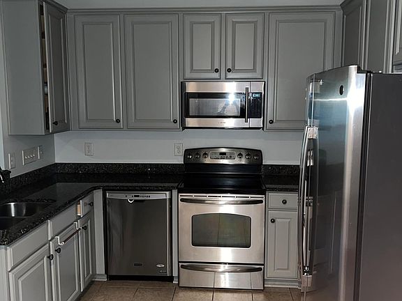 5th image of 4747 Craigmoss Ln