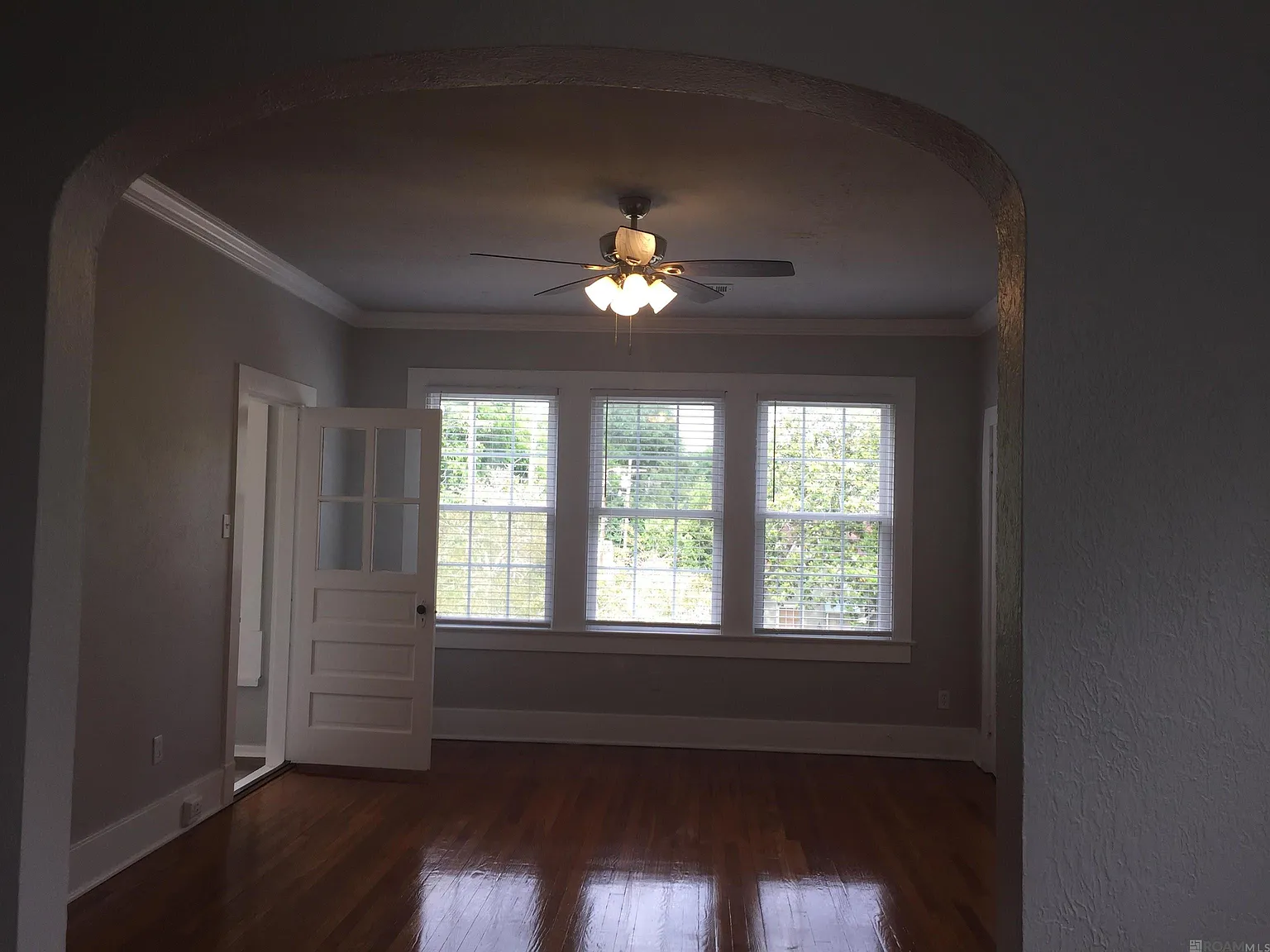 2 bed, 1076 sqft, $1,750 — Photo 4