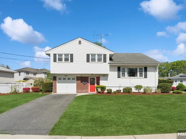 409 Kehoe Ct, New Milford, NJ 07646