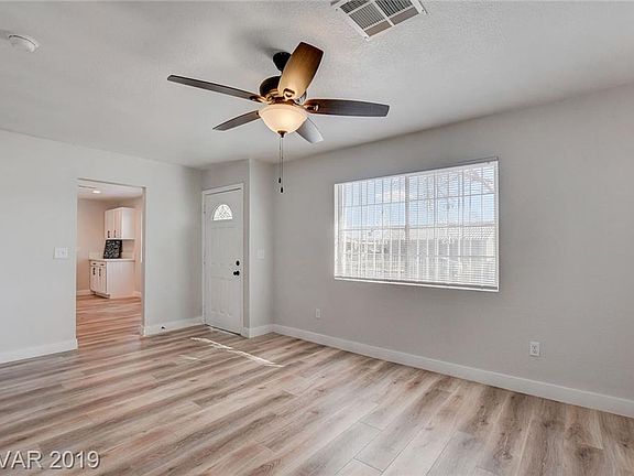 5th image of 512 Kasper Ave