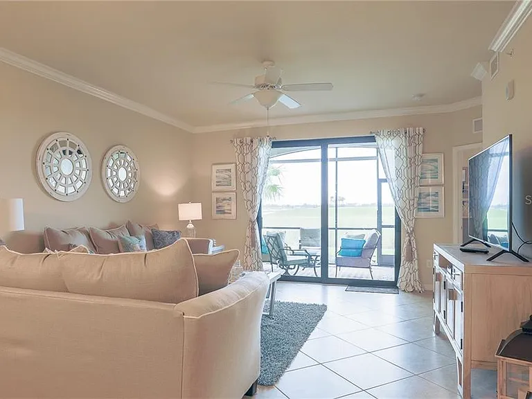 5558 Palmer Cir #106 — Photo 6
