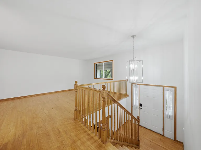 1156 Partridge Ave — Photo 5