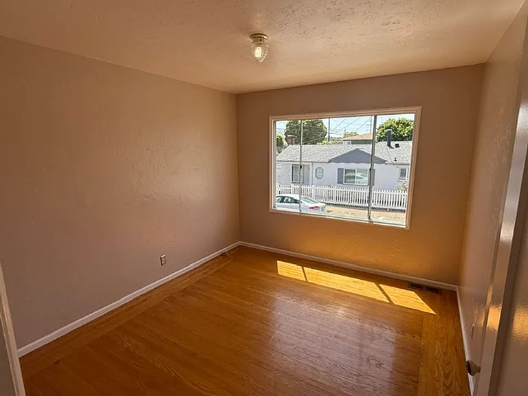 5925 San Jose Ave — Photo 13