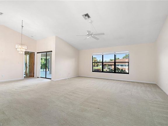 5th image of 26801 Lost Woods CIR