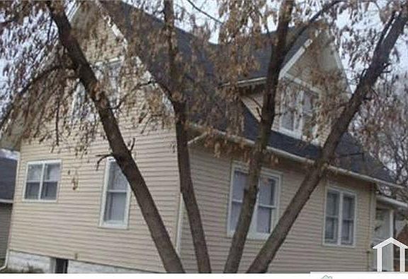 2nd image of 1318 Brown Ave