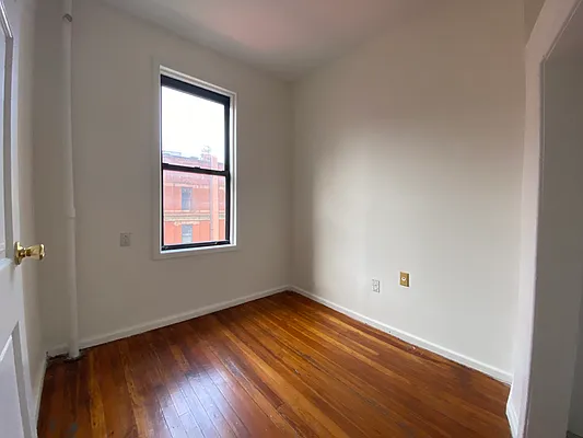 Rented by Realify LLC | media 9