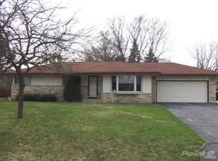 8659 N 62nd St, Brown Deer, WI 53223