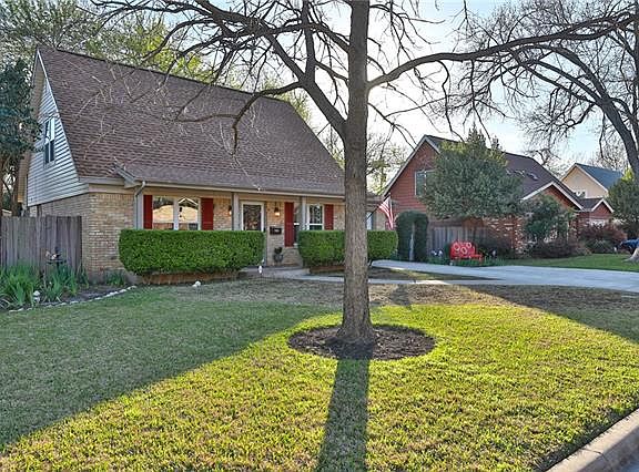 2nd image of 3005 Charlwood Dr