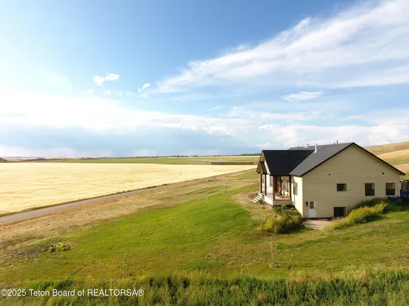 8305 N 3000 W, Tetonia, ID 83452