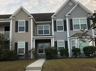 35 Sunbriar Ln, Savannah, GA 31407