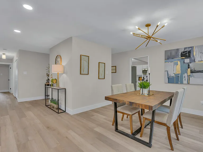 4 Twig Ct — Photo 32