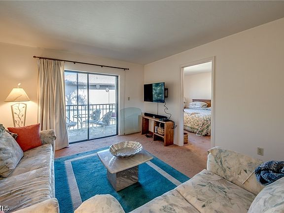 3rd image of 1211 Barrett Rd APT 1108