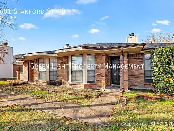 2nd image of 2601 Stanford St Unit B