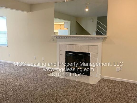 3rd image of 4604A NE Whispering Winds Cir
