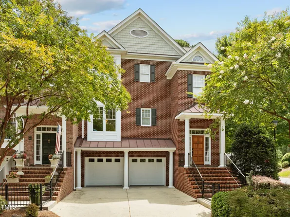200 Lions Gate Dr, Cary, NC 27511
