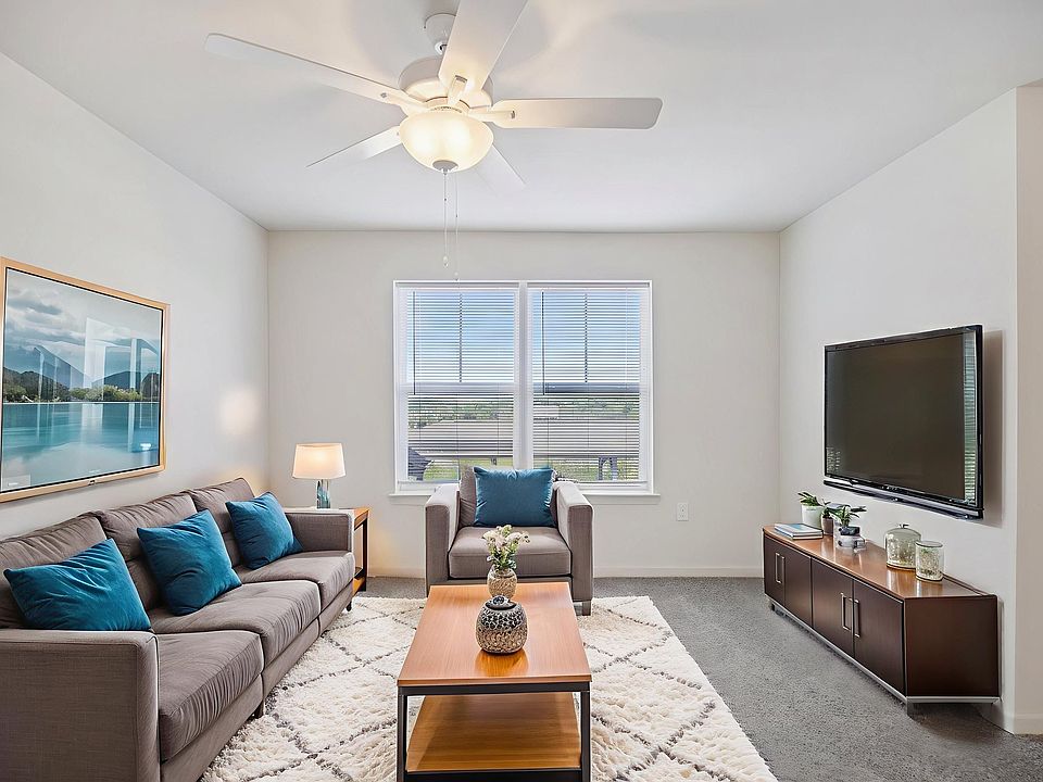 Spacious Living Area