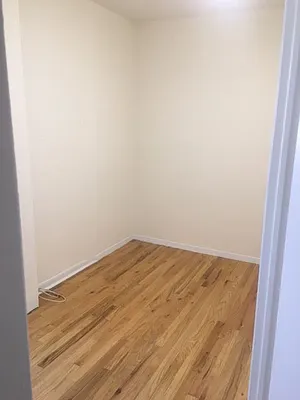 Rented by Walter & Samuels Inc | media 18