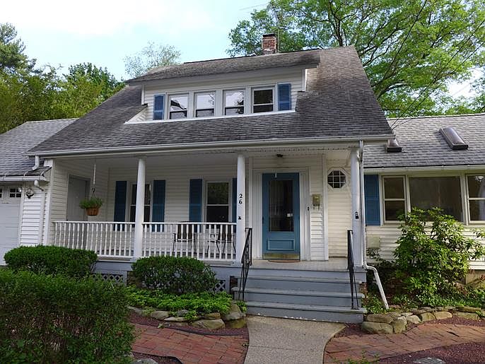 1st image of 26 Rollins Ave