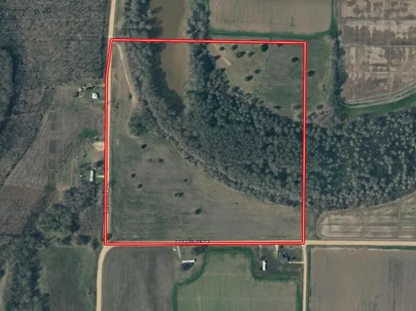 Shaw Rd, Sledge, MS 38670