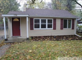 176 Hanson Rd, Saint Paul, MN 55115