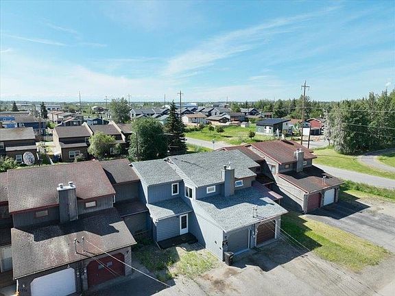 2nd image of 1220 27th Ave