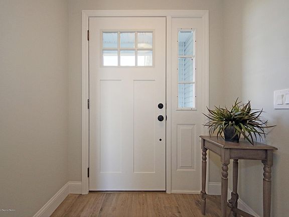 3rd image of 101 Freeport Blvd