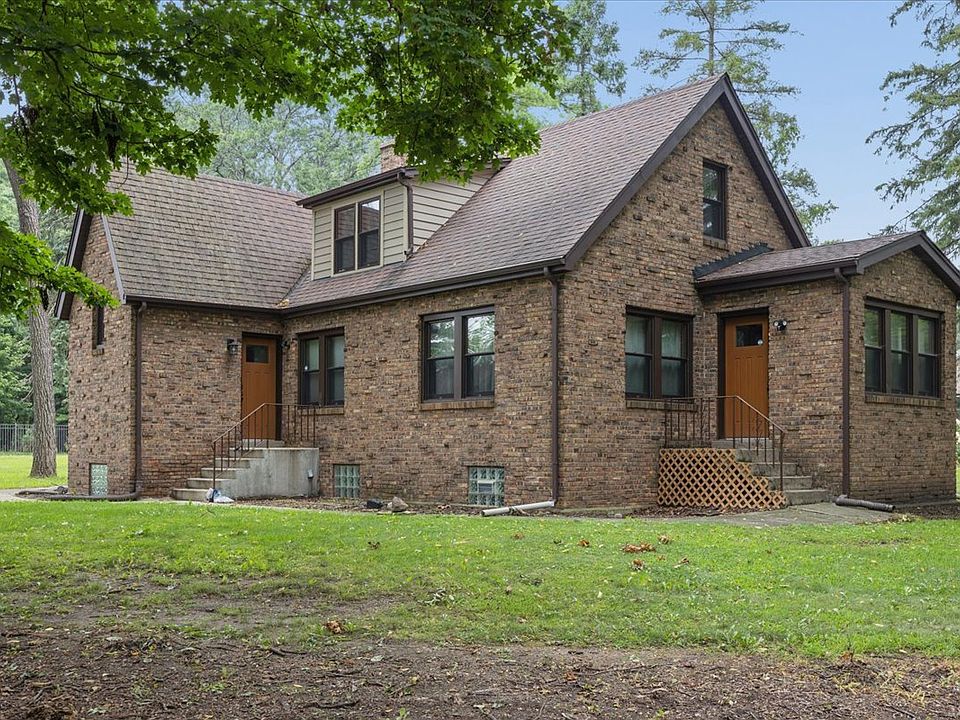1st image of 9048 Maple Ave