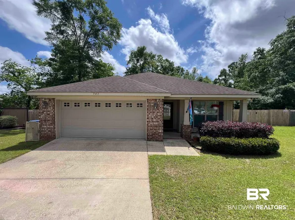 943 Parliament Ct, Mobile, AL 36695