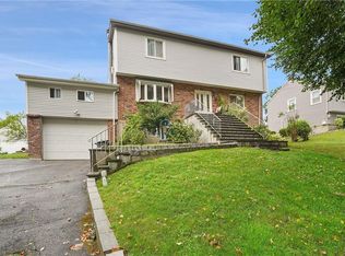 5 Allendale Rd, Yonkers, NY 10710