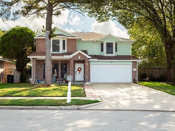 2nd image of 2214 Clemson Dr