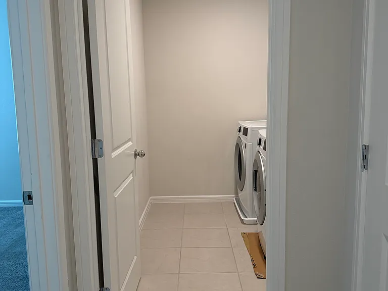 30344 Marquette Ave — Photo 32
