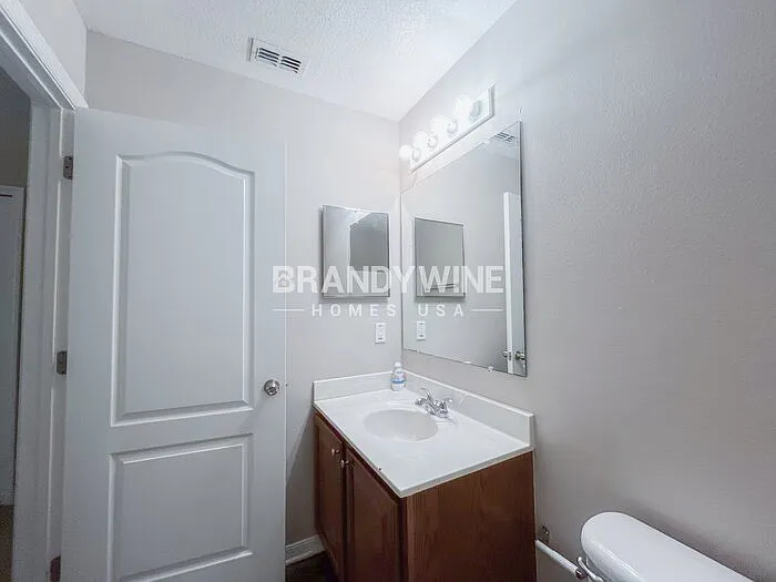 8269 Halls Hammock Ct — Photo 19