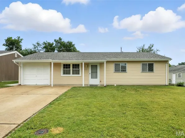 2254 Weedel Dr, Arnold, MO 63010