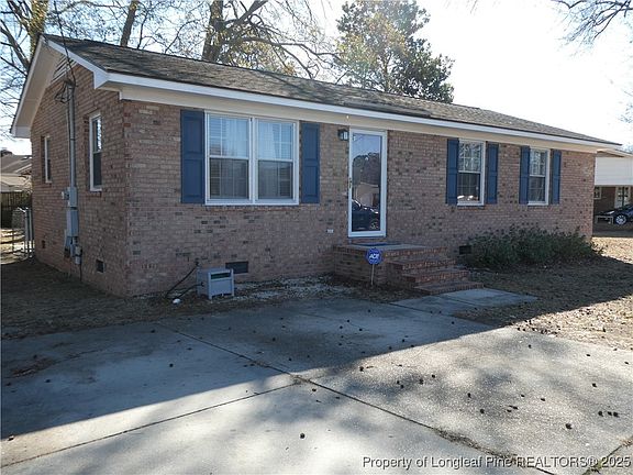 2nd image of 802 Inglewood Ave