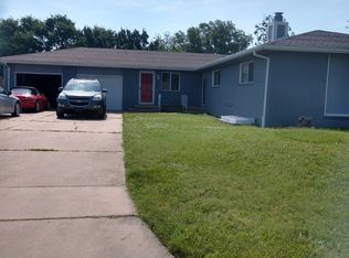 2134 S White Oak Cir, Wichita, KS 67207