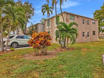 7975 Margate Blvd #106, Pompano Beach, FL, 33063