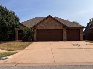5904 NW 160th St, Edmond, OK 73013