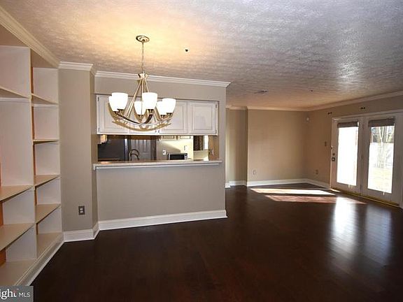 3rd image of 12209 Eagles Nest Ct APT D