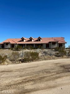 6502 La Mesa Rd, Phelan, CA, 92371
