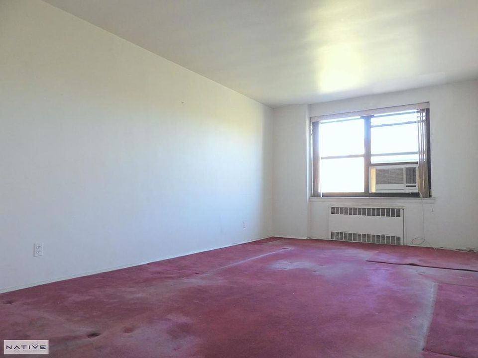 1st image of 29-08 139th St APT 5F