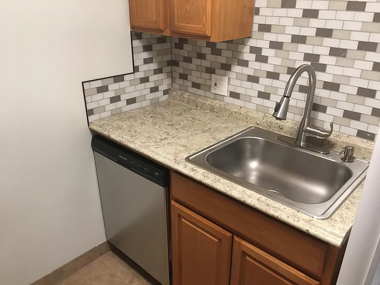2225 Buchtel Blvd #1002 — Photo 9