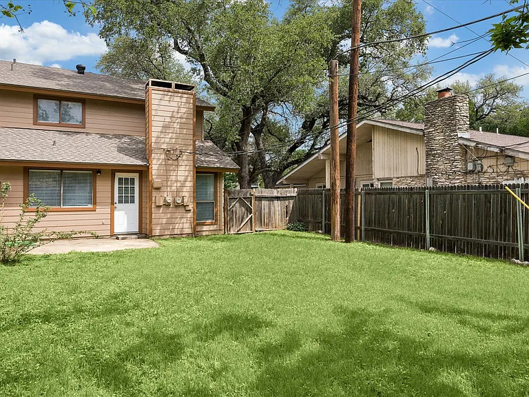 8329 Fathom Cir — Photo 30