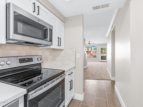 2nd image of 10101 N ARABIAN Trail #2028