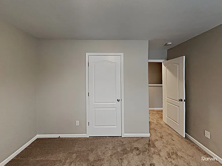 1372 Waylon Ave — Photo 10