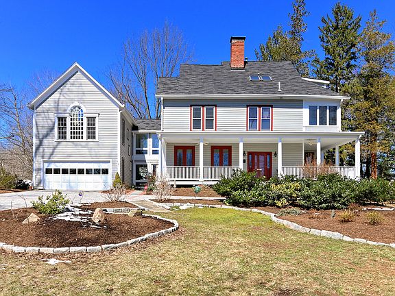 2nd image of 407 Little Falls St