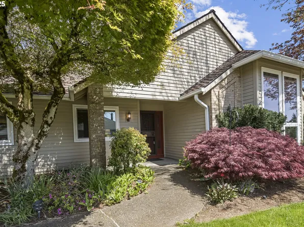 2011 Conestoga Ln, West Linn, OR 97068