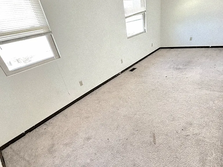 6500 Giant City Rd #B — Photo 14